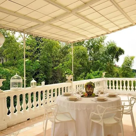 Villa Charming With A Beautiful Italian Garden And Terraces La Spezia